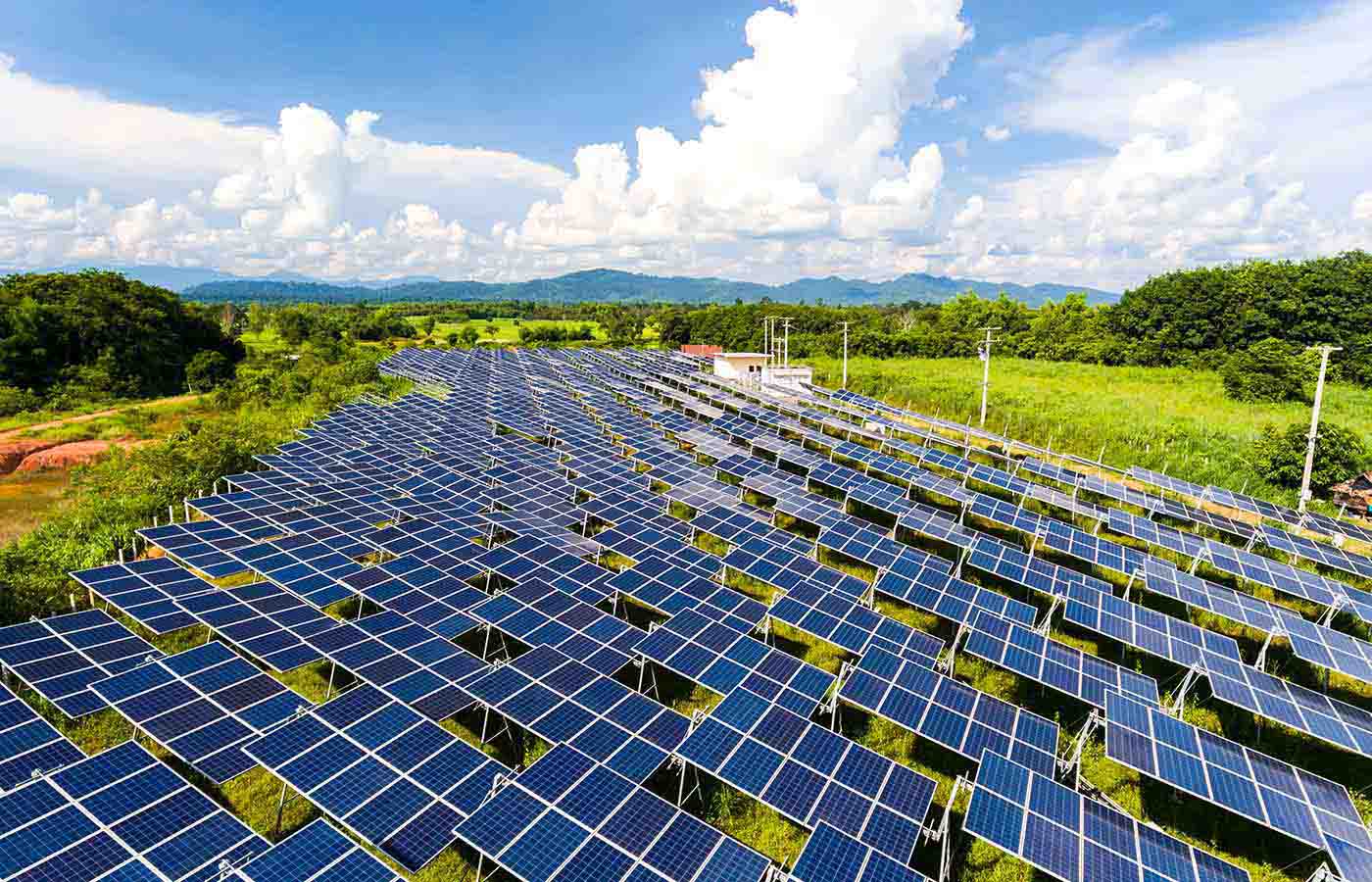 Sustainable Investing with HSBC : Solar Power 